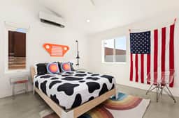 NOV - No Vacancy - Image 3
