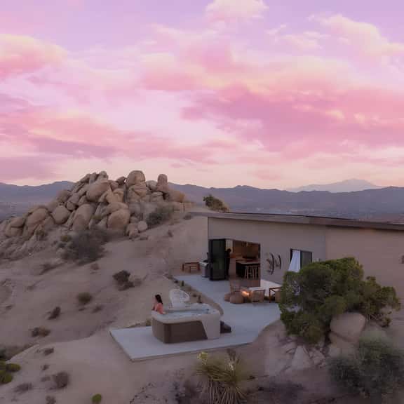 FIY - Fox Inn - Image 1