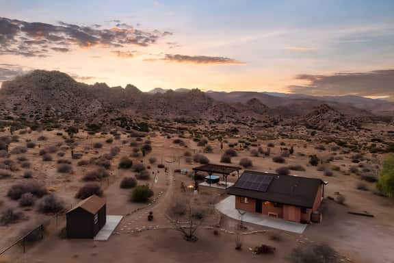 TPH · Lariat - The Pioneertown House