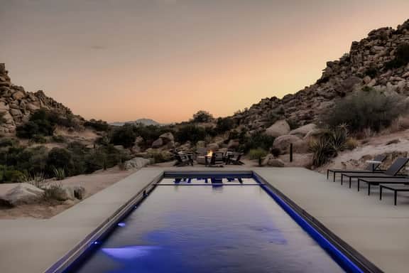 WHR · Acoma - Whistling Rock