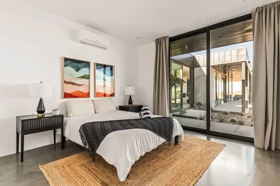 CAM - Highland View - Casamia
