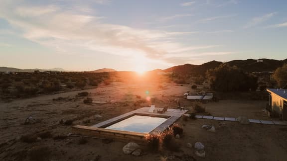 LVL - Lakeview Lodge